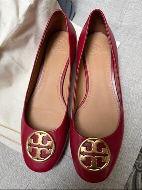 Authentic Tory Burch Cherry Red Leather Ballet Flats with Gold Logo Medallion